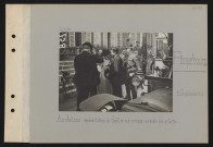 Ricquebourg. Au château : représentation du théâtre aux armées : arrivée des artistes