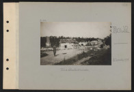 Tracy-le-Val. Usine détruite et ruines