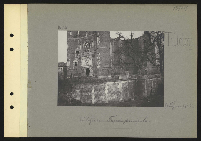 Tilloloy. L'église : façade principale