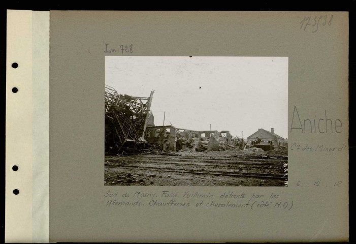 Aniche (Compagnie des mines d'). Sud de Masny. Fosse Vuillemin détruite par les Allemands. Chaufferies et chevalement (côté nord-ouest)
