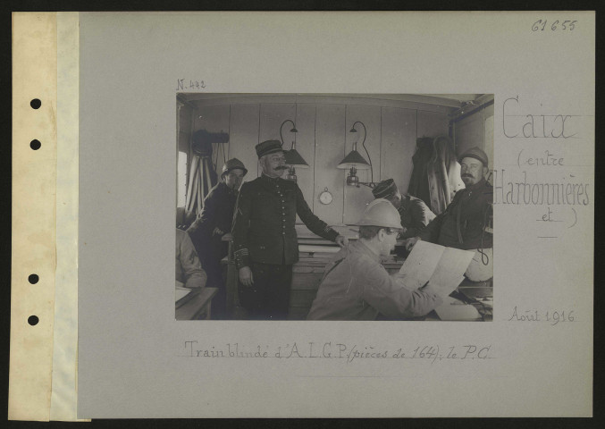 Caix (entre Harbonnières et). Train blindé d'artillerie lourde à grande puissance (pièces de 164) ; le poste de commandement