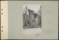 Nancy. Rue du Faubourg Saint-Jean. Maison bombardée par les avions allemands