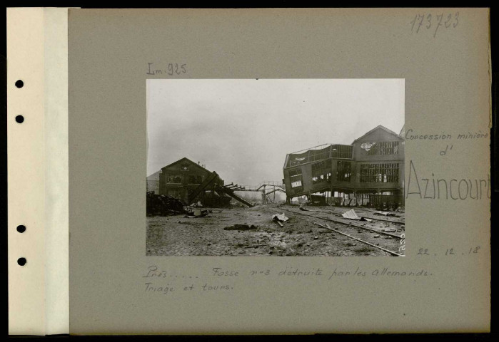 Azincourt (Concession minière d'). Près X … Fosse numéro 3 détruite par les Allemands. Triage et tours