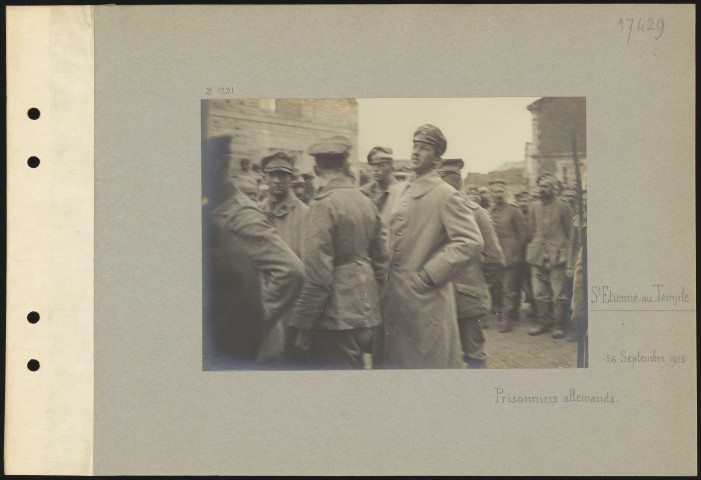 Saint-Étienne-au-Temple. Prisonniers allemands