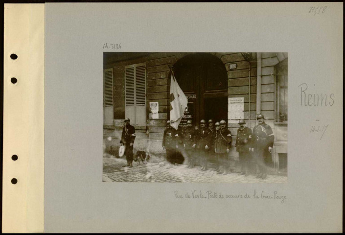 Reims. Rue de Vesle. Poste de secours de la Croix-rouge