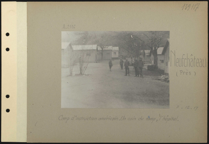 Neufchâteau (près). Camp d'instruction américain. Un coin du camp, l'hôpital