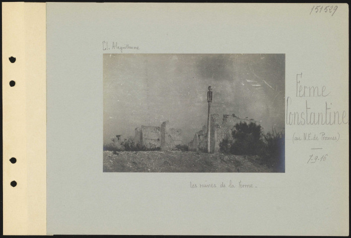 Ferme Constantine (au nord-est de Prosnes). Les ruines de la ferme