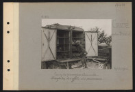 Coivrel (entre Tricot et). Camp de prisonniers allemands : désinfection des effets des prisonniers