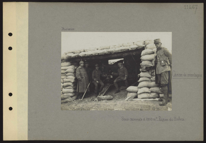 Région du Scelvio (Italie). Canon de montagne sous casemate à 2800 mètres