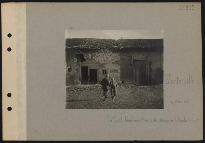 Montzéville. La "Cigale Meusienne", théâtre de poilus, après le bombardement