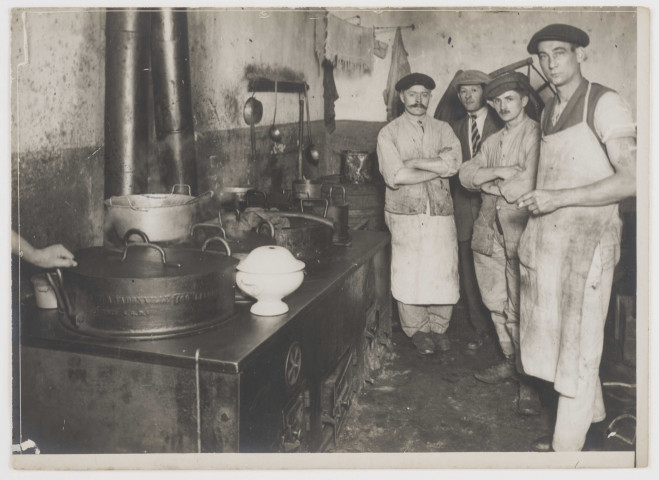 Fort de la Croix. Ile de Groix. Cuisine