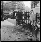 Manifestations contre les violences du 17 octobre 1961 et contre la guerre d'Algérie : à la place Maubert et le PSU à la place Clichy