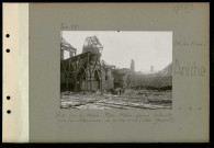 Aniche (Compagnie des mines d'). Près Sin-le-Noble. Fosse Notre-Dame détruite par les Allemands. Le puits numéro 2 (côté Gayant)