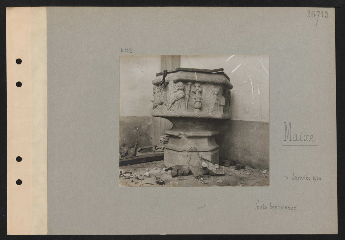 Maixe. Fonts baptismaux