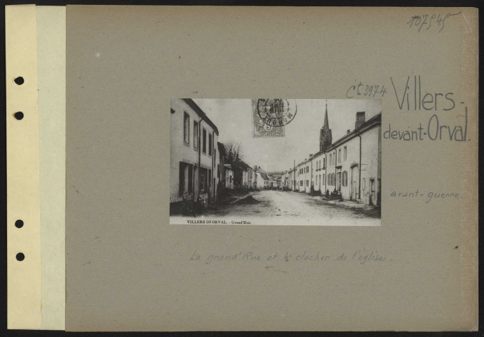 Villiers-devant-Orval. La grand'rue et le clocher de l'église