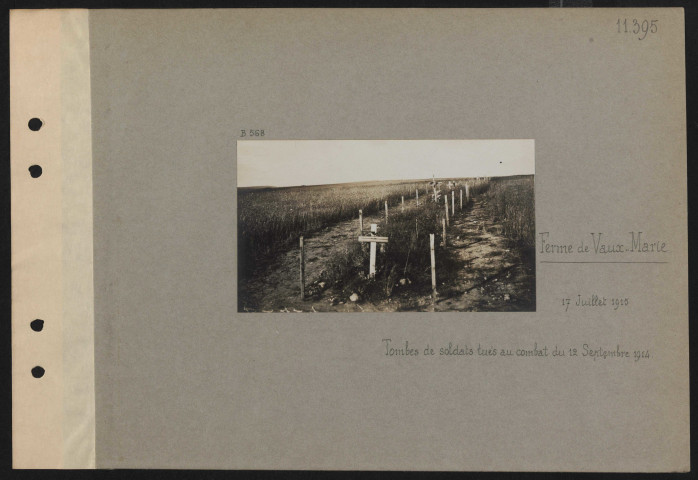 Ferme de Vaux-Marie. Tombes de soldats tués au combat du 12 septembre 1914