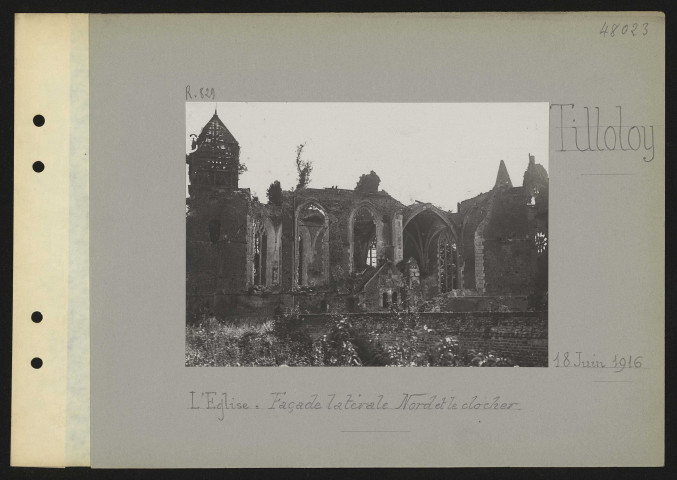 Tilloloy. L'église : façade latérale nord et le clocher
