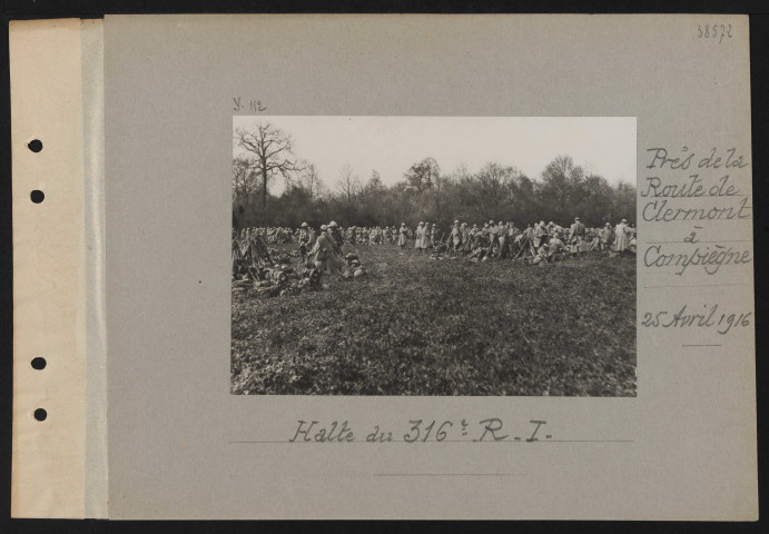 Près de la route de Clermont à Compiègne. Halte du 316e RI