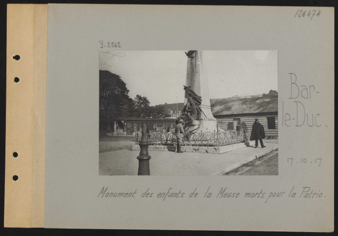 Bar-le-Duc. Monument des enfants de la Meuse morts pour la Patrie