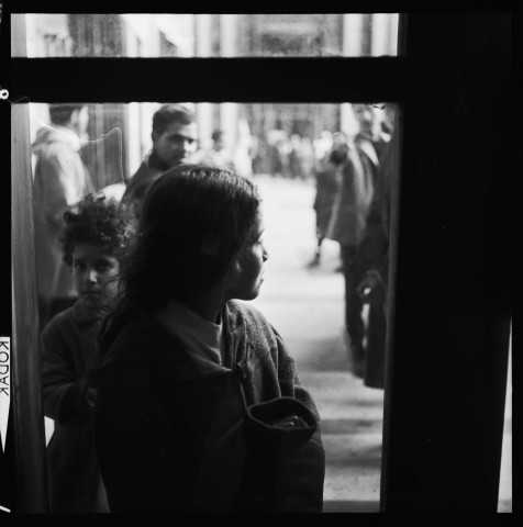 Visite de Ben Bella dans une institution