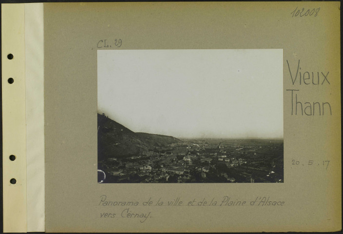 Vieux-Thann. Panorama de la ville et de la plaine d'Alsace vers Cernay