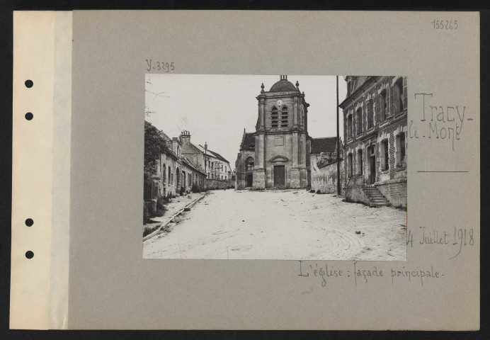 Tracy-le-Mont. L'église : façade principale