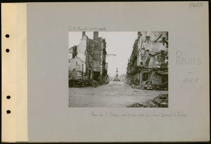 Reims. Rue de l'Etape, vue prise vers la place Drouet d'Erlon