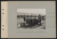 Coivrel (entre Tricot et). Camp de prisonniers allemands : corvée d'eau