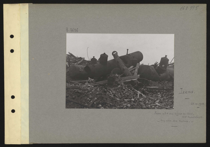 Lens. Fosse n° 4 des mines de Lens dite Saint-Louis. Un coin des ruines