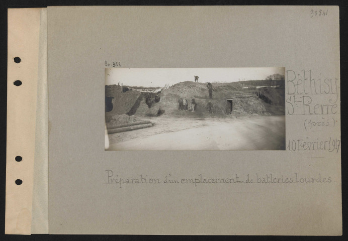 Béthisy-Saint-Pierre (près). Préparation d'une emplacement de la batteries lourdes