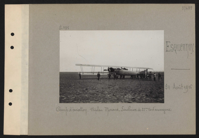 Esquennoy. Camp d'aviation. Biplan Morane-Saulnier de 22,50 mètres d'envergure