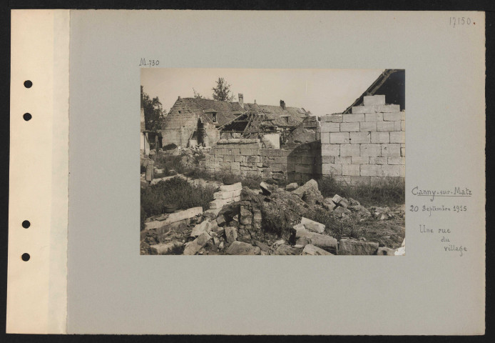 Canny-sur-Matz. Une rue du village