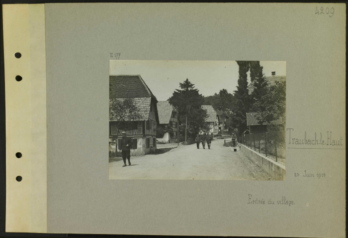 Traubach-le-Haut. Entrée du village