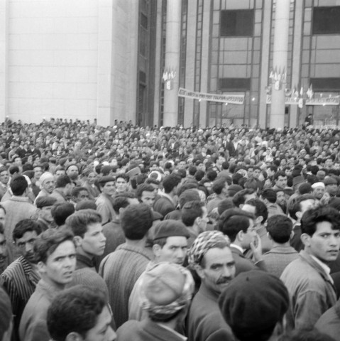 Alger. Manifestation du 4 avril 1963. 2