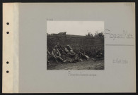 Roye-sur-Matz. Prisonniers allemands au repos