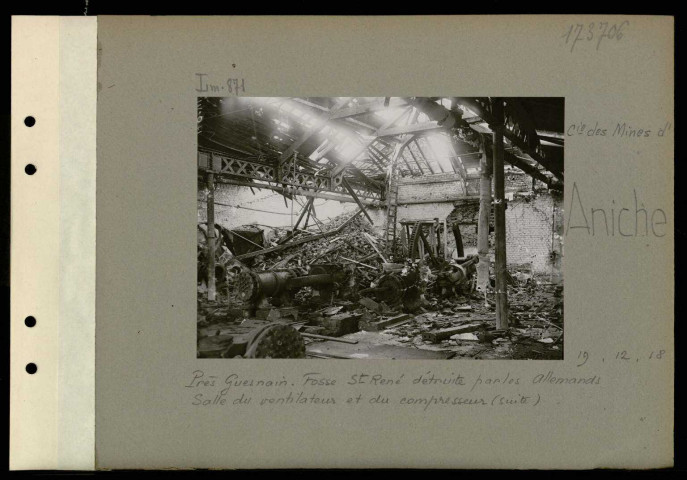 Aniche (Compagnie des mines d'). Près Guesnain. Fosse Saint-René détruite par les Allemands. Salle du ventilateur et du compresseur (suite)
