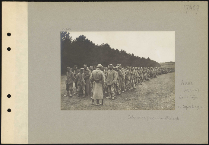 Auve (région d'), Camp Joffre. Colonne de prisonniers allemands