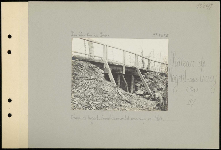 Château de Nogent-sous-Coucy (près). Écluse de Nogent. Franchissement d'une coupure. Pilots