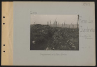 Ferme Les Chambrettes (ouest du Bois des Caurières). L'emplacement de la ferme détruite
