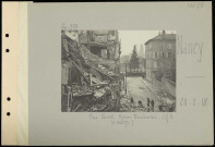 Nancy. Rue Poirel. Maison bombardée … (cf. le n° 144252)