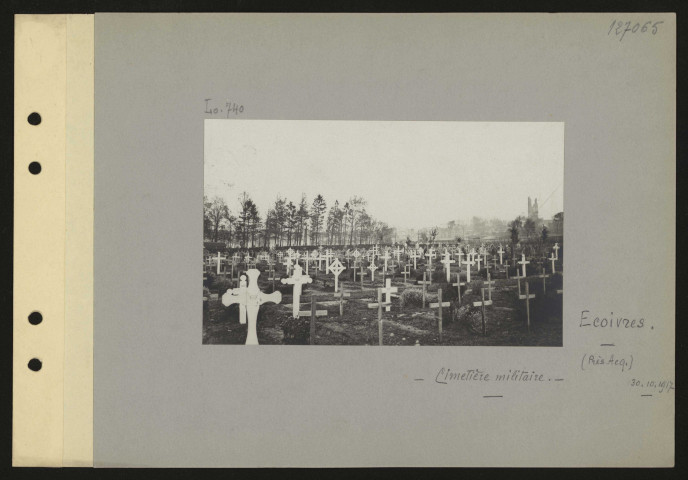 Écoivres (près Acq). Cimetière militaire