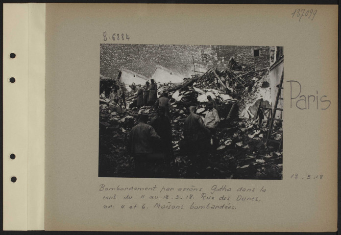 Paris. Bombardement par avions Gotha dans la nuit du 11 au 12.3.18. Rue des Dunes, numéros 4 et 6. Maisons bombardées
