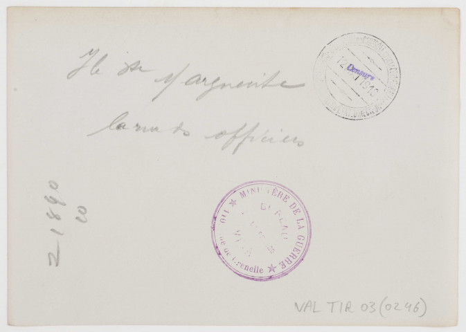 Ile Sainte-Marguerite. La rue des officiers