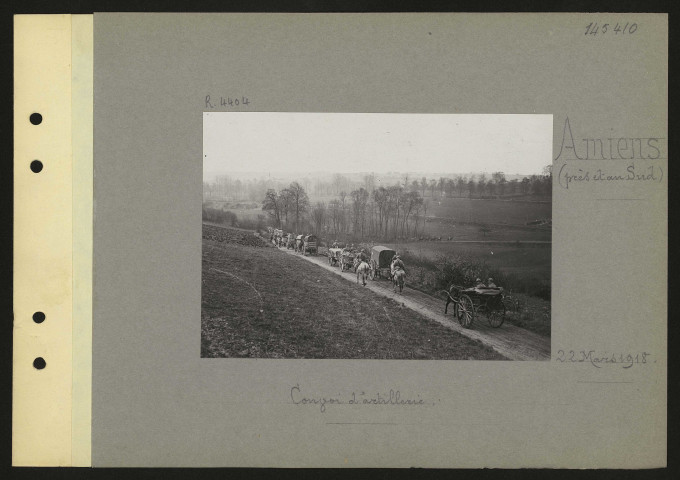 Amiens (près et au sud). Convoi d'artillerie