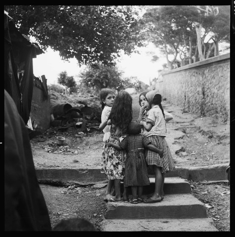 Habitats précaires sur les hauteurs d'Alger (suite): 4