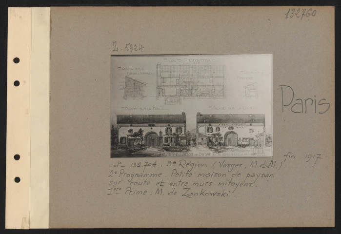 Paris. Musée des arts décoratifs. Exposition des projets d'architecture primés au concours pour la reconstruction des habitations rurales dans les départements envahis. Troisième région (Vosges, Meurthe et Moselle). Deuxième programme. Petite maison de paysan sur route et entre murs mitoyens. Première prime : M. de Zankowski