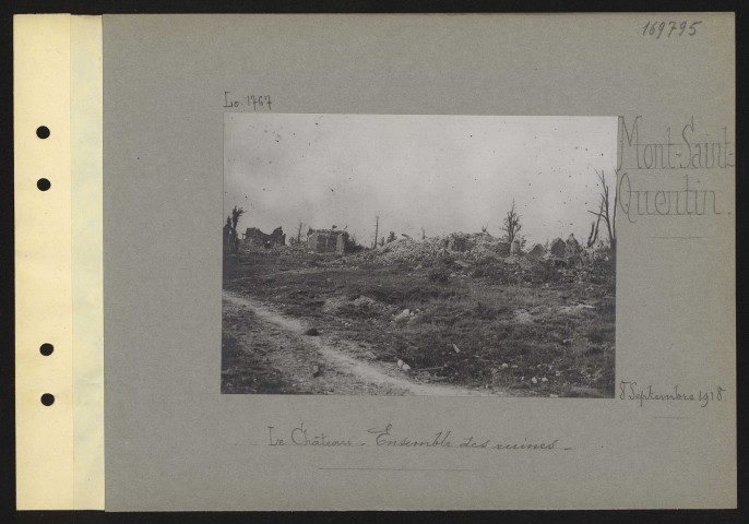 Mont-Saint-Quentin. Le château. Ensemble des ruines