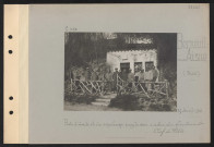 Berneuil-sur-Aisne (près). Poste d'écoute et de repérage par le son : abri du lieutenant, chef de poste