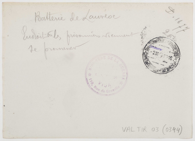 Batterie de Lanvéoc. Endroit où les prisonniers viennent se promener