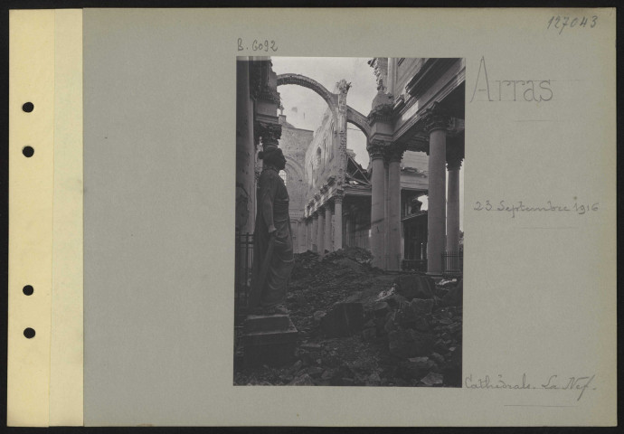 Arras. Cathédrale. La nef